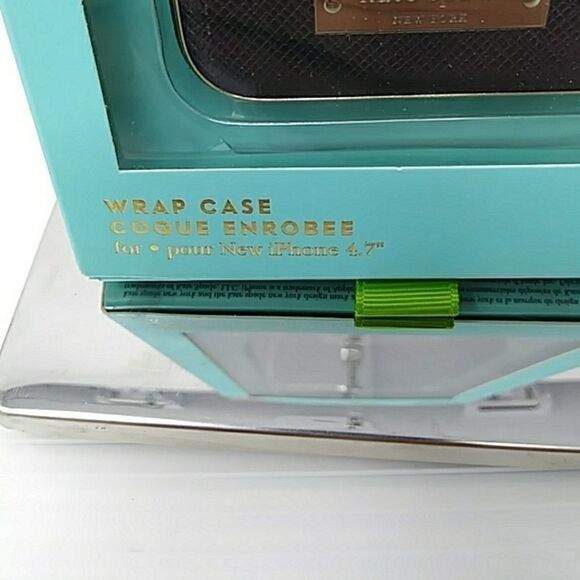 Kate Spade iPhone 6 Saffiano Wrap Case (H) - Picture 2 of 7